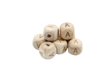 Lettre 12mm - en hêtre naturel - Perle en bois