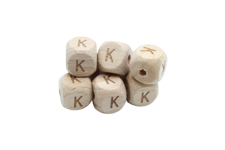 Lettre 12mm - en hêtre naturel - Perle en bois