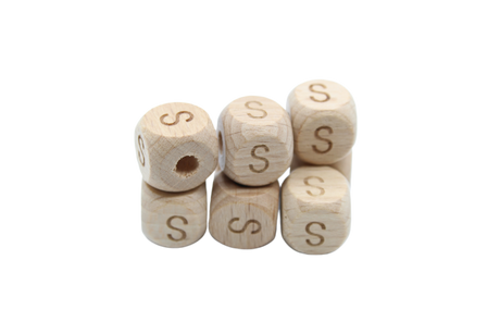 Lettre 12mm - en hêtre naturel - Perle en bois